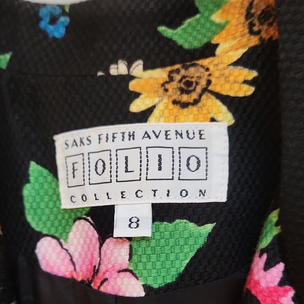 Vintage | Saks Fifth Ave | Folio Collection | So HOT 🔥Size 8 - Picture 2 of 9